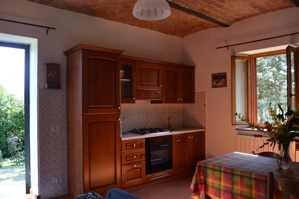 Agriturismo La Querce Риньяно-суль-Арно Экстерьер фото