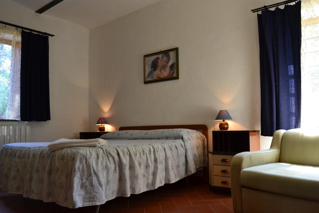 Agriturismo La Querce Риньяно-суль-Арно Номер фото