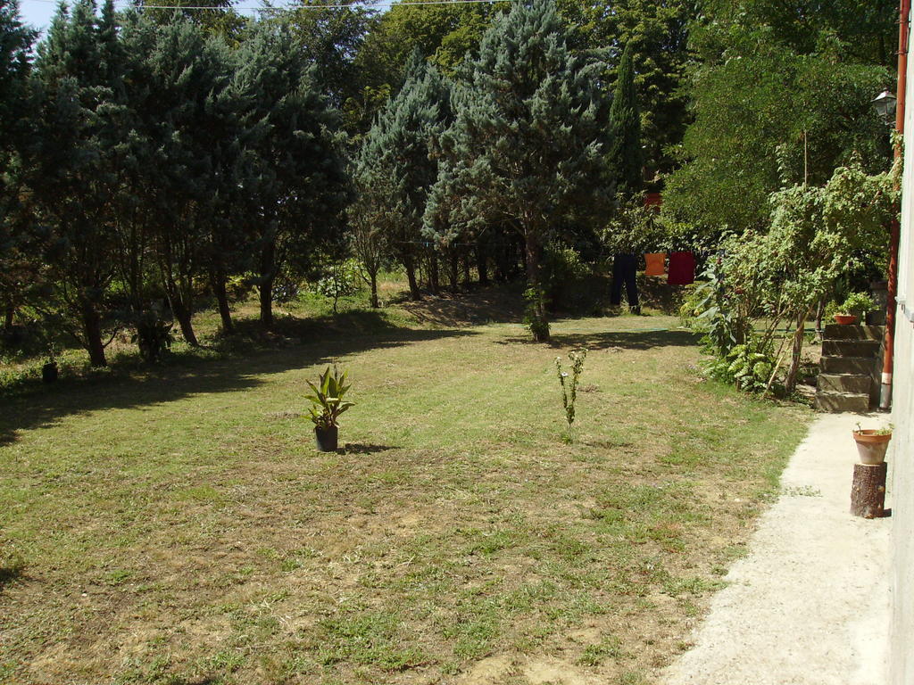 Agriturismo La Querce Риньяно-суль-Арно Экстерьер фото